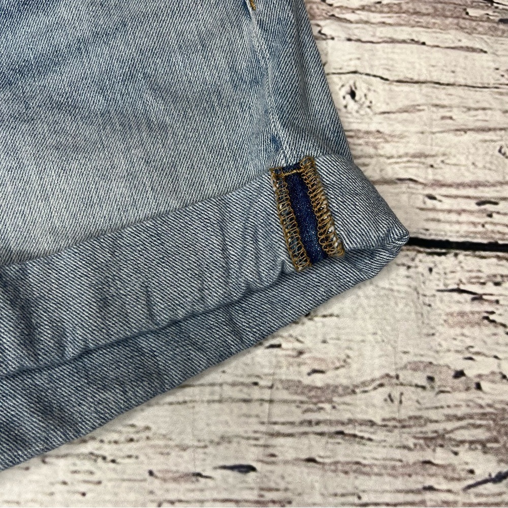 BDG Mom High Rise Denim Shorts Size 25 - Picture 8 of 10